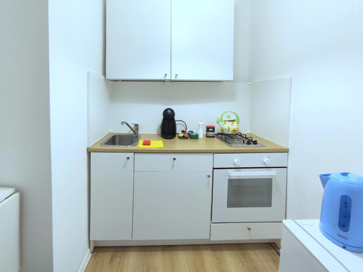 Apartament Rondo Onz Warsaw Exterior photo